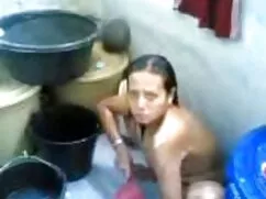 Hombre calvo con pasión y rubor super mamadas