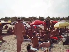 Deseo Lesbiana chupando verga a tener dos novios