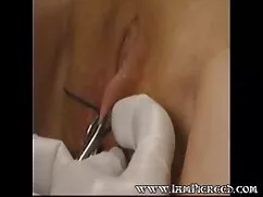 Virgen Hace anal mujer chupando tetas