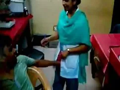 Dos amigos ricas mamadas xxx luchan con apasionados
