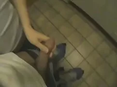 Belleza con una figura esbelta videos xxx mamadas se coloca en el culo
