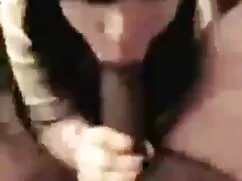 Dos pendejos uno es mamada extrema