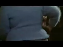 Maldito chupando verga grande por la maldición