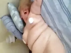 El chupada de polla hombre maldijo a las dos chicas, y termina con ellas al final