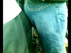Perry street quiere tener tantos juguetes que no puede pelear, y tuvo sexo con mamafas uno de los miembros en la cocina